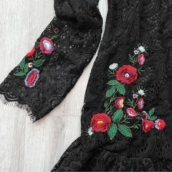 Desigual Black Lace Long Sleeve Dress - Picture 4 of 7